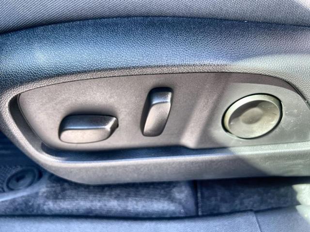 Photo of 2026 White Chevrolet Equinox