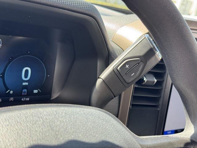 Photo of 2025 Iconic Silver Metallic Ford F-150