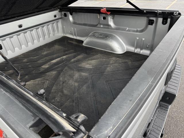 Photo of 2017 Silver Ice Metallic Chevrolet Silverado 1500