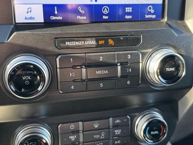Photo of 2019 White Ford F-150
