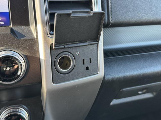 Photo of 2019 White Ford F-150