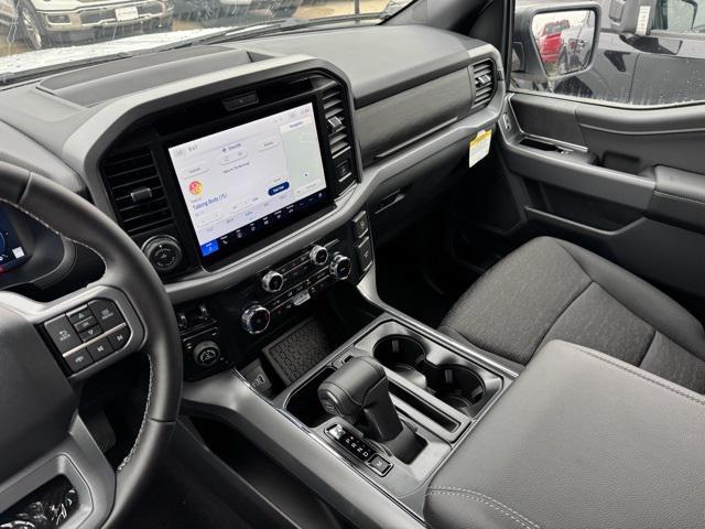Photo of 2025 Oxford White Ford F-150