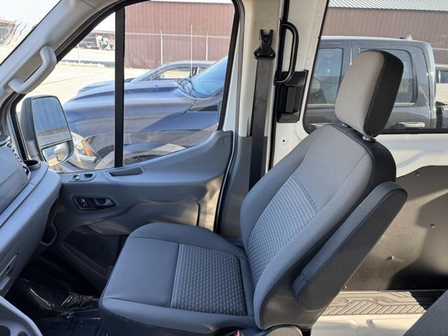 Photo of 2024 Oxford White Ford Transit-350