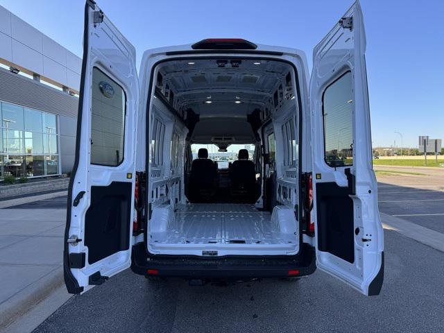 Photo of 2024 Oxford White Ford Transit-350
