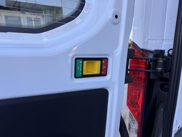 Photo of 2024 Oxford White Ford Transit-350