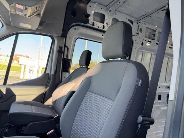 Photo of 2024 Oxford White Ford Transit-350