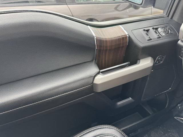 Photo of 2016 Oxford White Ford F-150