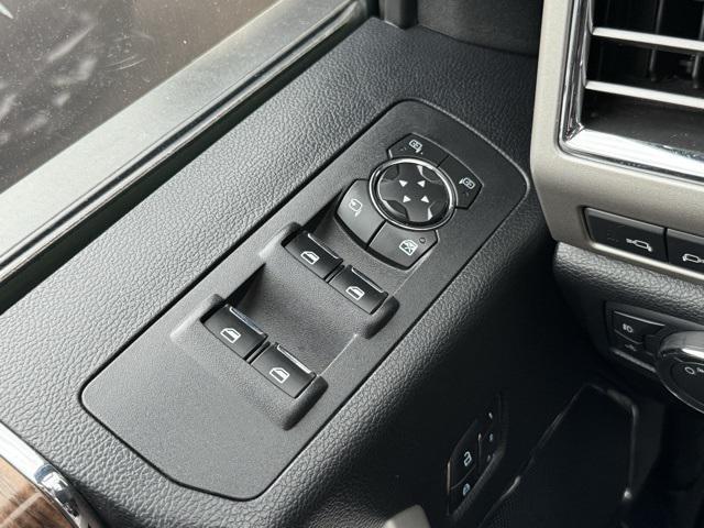 Photo of 2016 Oxford White Ford F-150