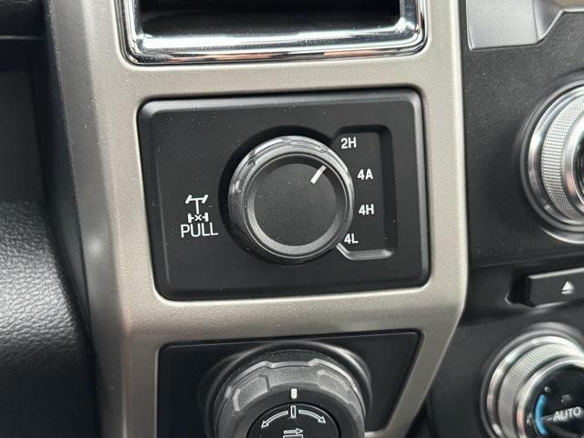 Photo of 2016 Oxford White Ford F-150