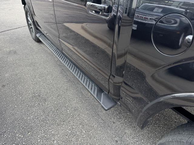 Photo of 2020 Agate Black Metallic Ford F-150
