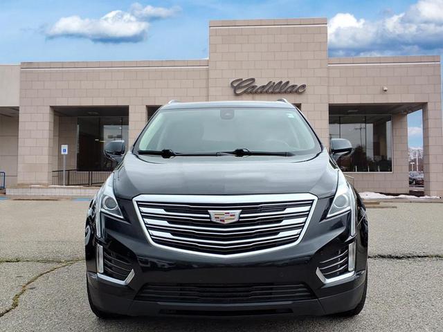 Photo of 2017 Stellar Black Metallic Cadillac XT5