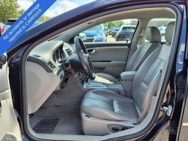 Photo of 2007 Midnight Blue Saturn Aura