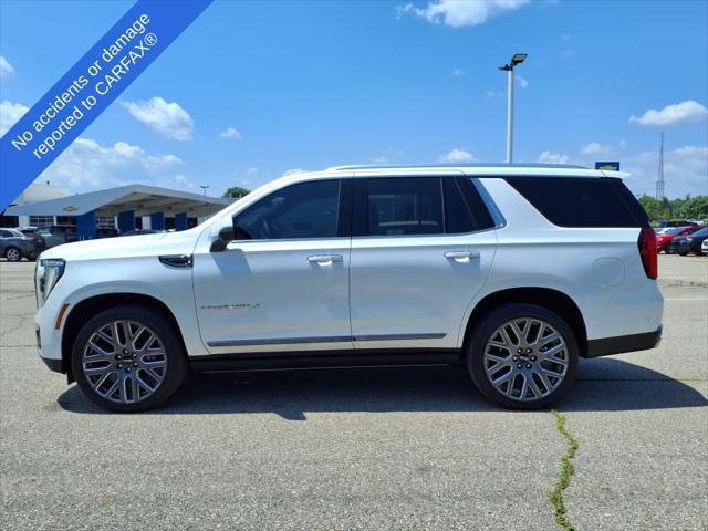 Photo of 2025 White Frost Tricoat GMC Yukon