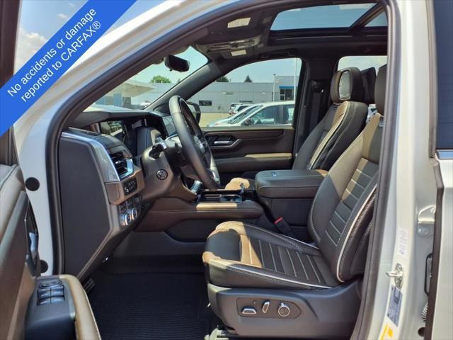 Photo of 2025 White Frost Tricoat GMC Yukon