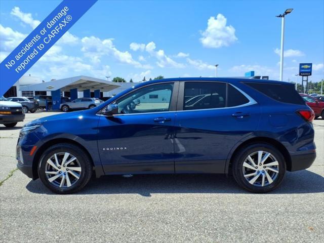 Photo of 2022 Blue Glow Metallic Chevrolet Equinox