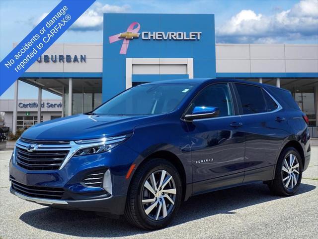 Photo of 2022 Blue Glow Metallic Chevrolet Equinox