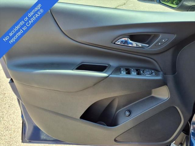 Photo of 2022 Blue Glow Metallic Chevrolet Equinox