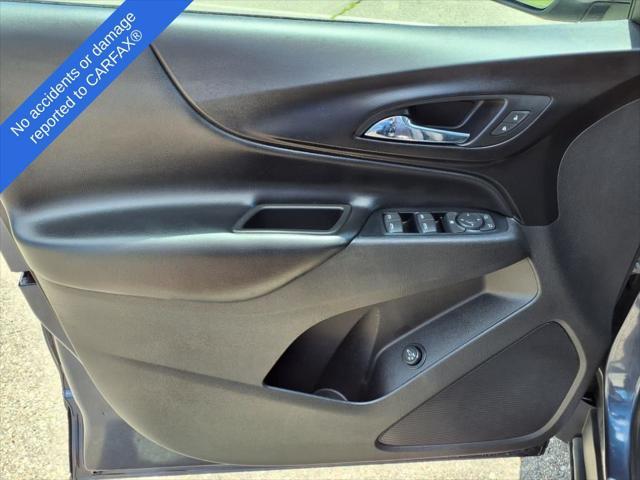 Photo of 2018 Storm Blue Metallic Chevrolet Equinox