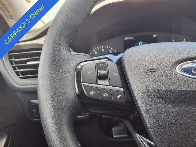Photo of 2022 Oxford White Ford Escape