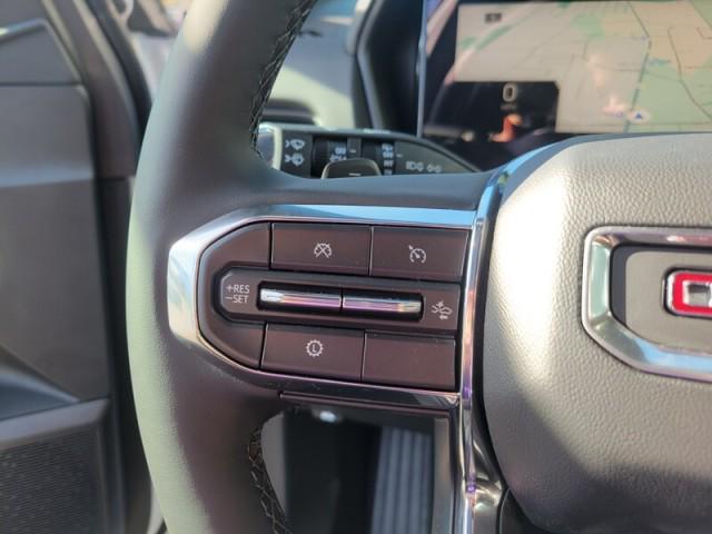 Photo of 2026 Summit White GMC Terrain