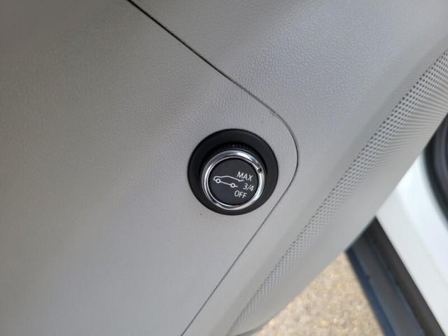 Photo of 2021 Summit White GMC Acadia