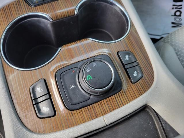Photo of 2021 Summit White GMC Acadia