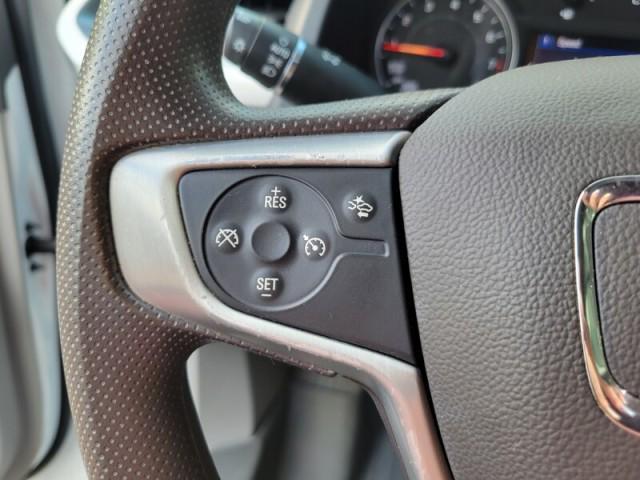 Photo of 2021 Summit White GMC Acadia