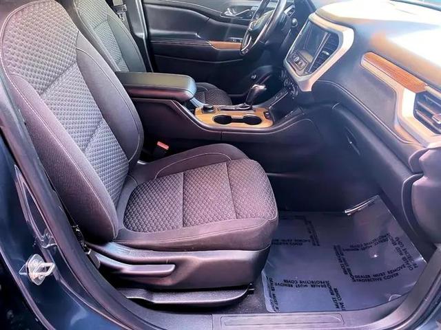 Photo of 2019 Blue Sheet Metallic GMC Acadia