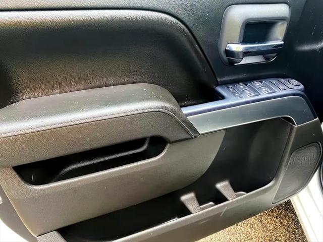 Photo of 2016 Summit White Chevrolet Silverado 1500
