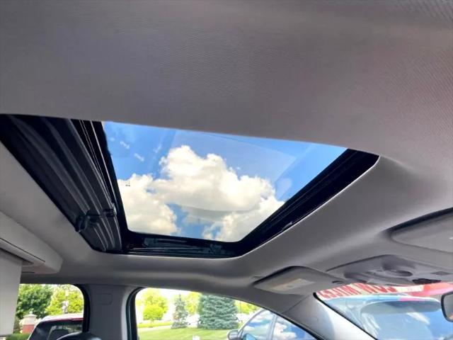 Photo of 2017 Siren Red Tintcoat Chevrolet Traverse
