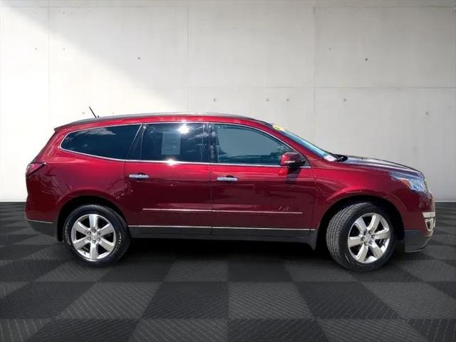 Photo of 2017 Siren Red Tintcoat Chevrolet Traverse
