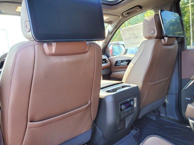 Photo of 2025 Radiant Red Tintcoat Chevrolet Suburban
