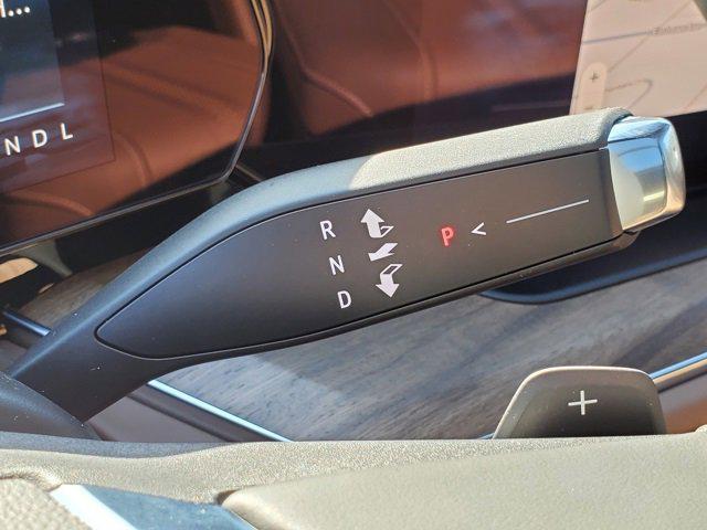 Photo of 2025 Radiant Red Tintcoat Chevrolet Suburban