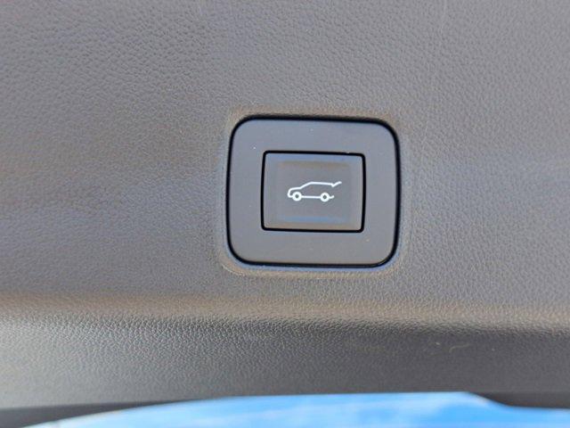 Photo of 2026 Summit White Chevrolet Trailblazer