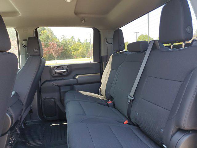 Photo of 2025 Summit White Chevrolet Silverado 3500