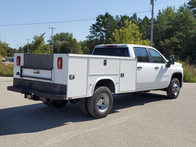 Photo of 2025 Summit White Chevrolet Silverado 3500