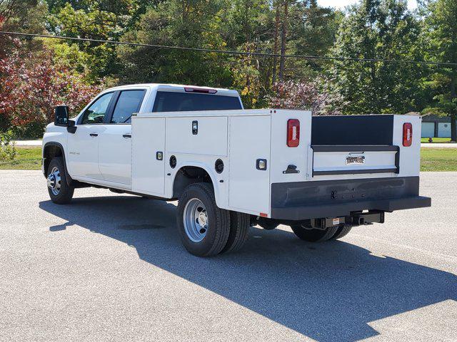 Photo of 2025 Summit White Chevrolet Silverado 3500
