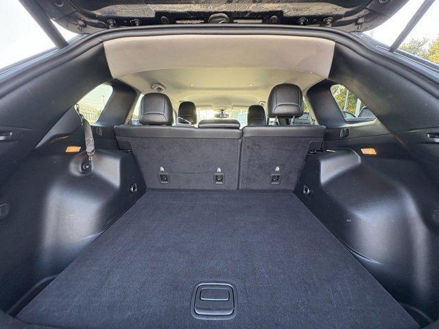 Photo of 2019 Granite Crystal Metallic Clearcoat Jeep Cherokee