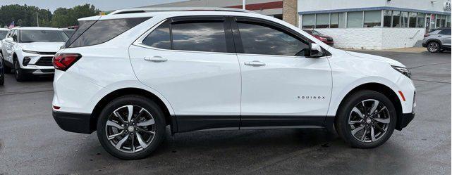 Photo of 2024 Summit White Chevrolet Equinox