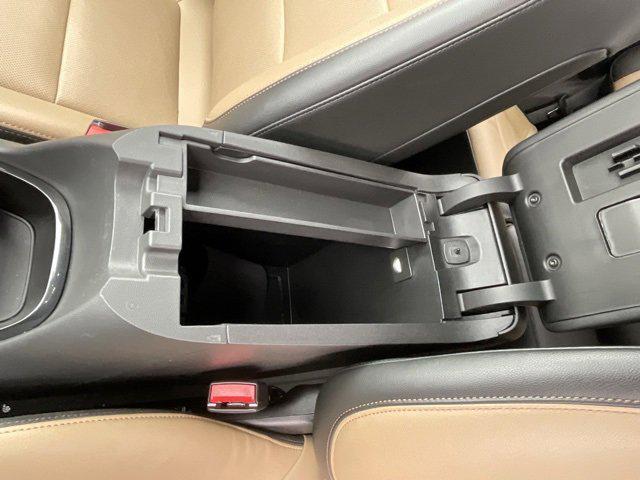 Photo of 2022 Iridescent Pearl Tricoat Chevrolet Equinox