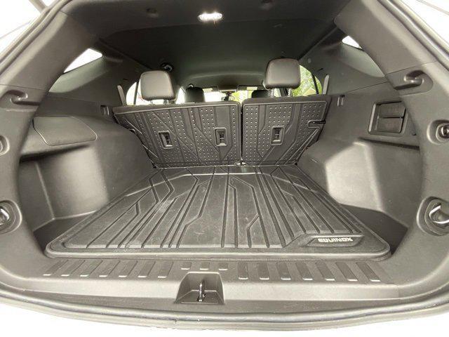 Photo of 2022 Iridescent Pearl Tricoat Chevrolet Equinox