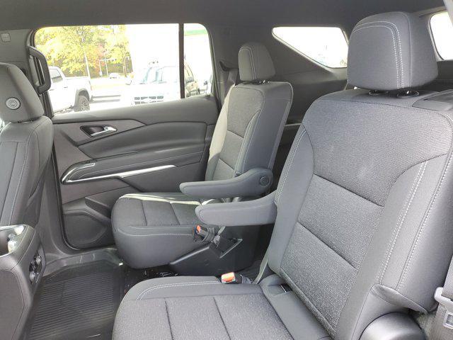 Photo of 2026 Mosaic Black Metallic Chevrolet Traverse