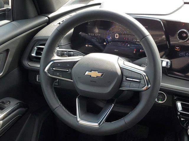 Photo of 2026 Mosaic Black Metallic Chevrolet Traverse