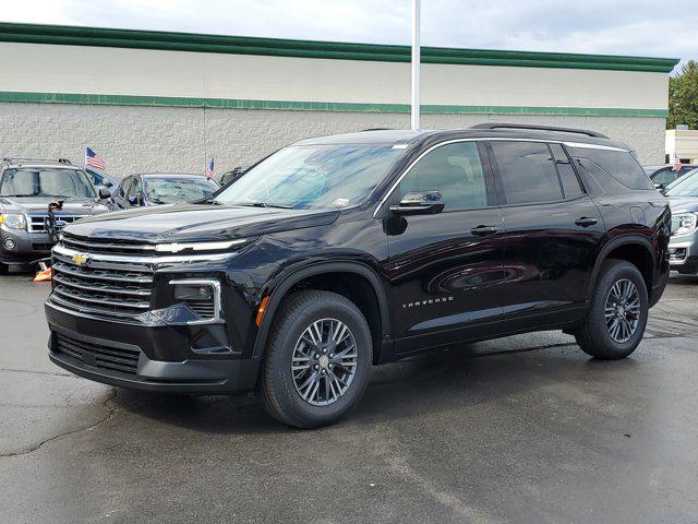 Photo of 2026 Mosaic Black Metallic Chevrolet Traverse