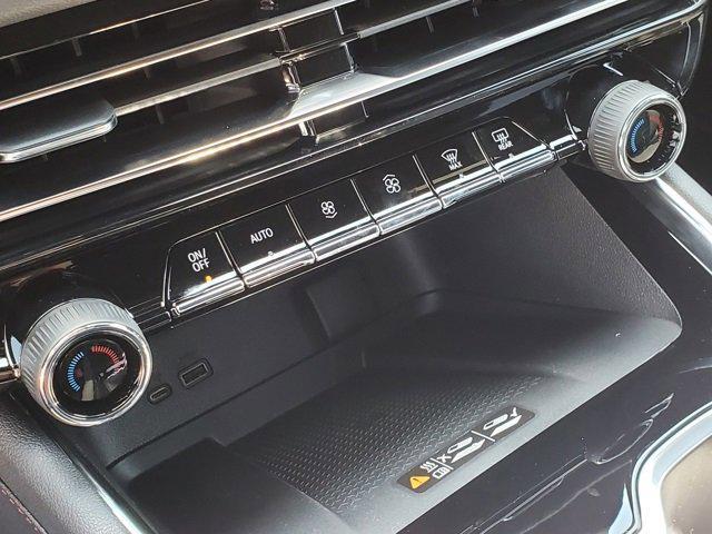 Photo of 2026 Mosaic Black Metallic Chevrolet Traverse
