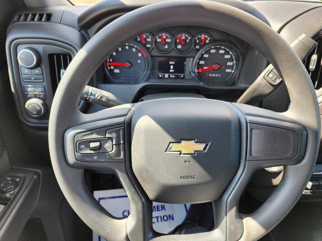 Photo of 2025 Summit White Chevrolet Silverado 3500