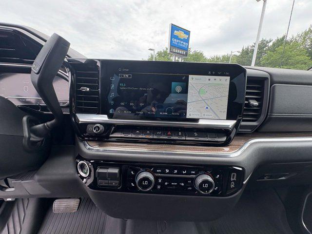 Photo of 2023 Black Chevrolet Silverado 1500
