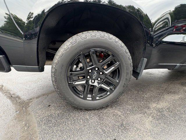 Photo of 2023 Black Chevrolet Silverado 1500