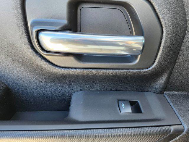 Photo of 2025 Summit White Chevrolet Silverado 3500