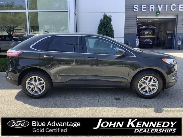 Photo of 2022 FORGED GREEN Ford Edge